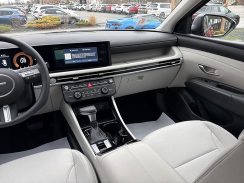 New 2026 Hyundai Tucson SE image 22