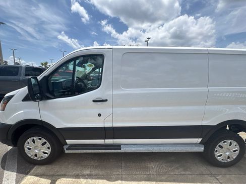 Used 2025 Ford Transit 250 Low Roof w/ Exterior Upgrade Package RWD image 3