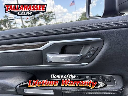 Used 2020 RAM 1500 Laramie AWD/4WD image 15