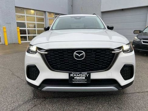 New 2025 MAZDA CX-70 Plug-In Hybrid w/ Premium Pkg image 9