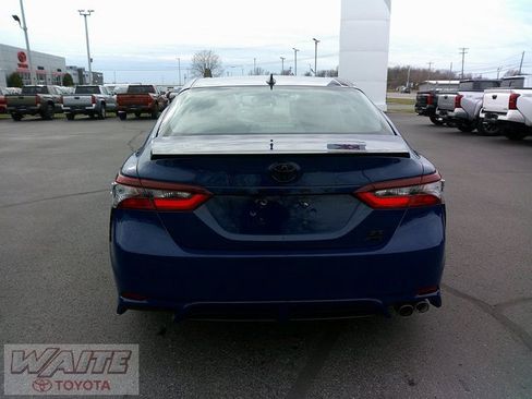 Certified 2024 Toyota Camry SE image 3