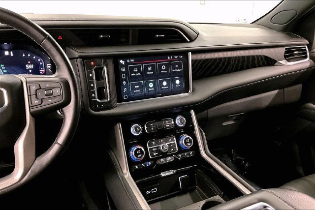 Used 2022 GMC Yukon Denali AWD/4WD image 7