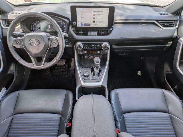Used 2023 Toyota RAV4 XSE AWD/4WD image 16