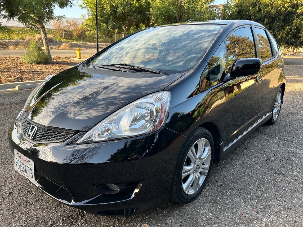 Used 2011 Honda Fit Sport image 2