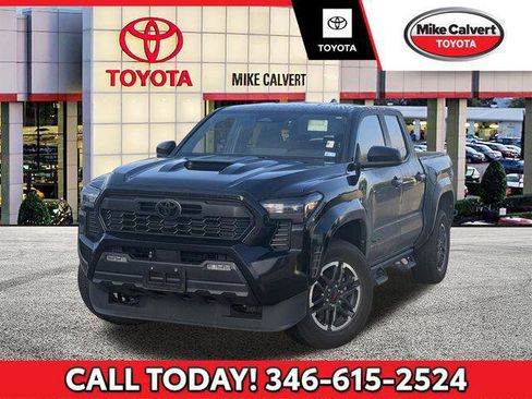 Used 2025 Toyota Tacoma TRD Sport RWD image 1