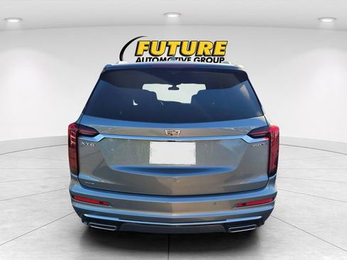 Used 2024 Cadillac XT6 Luxury AWD/4WD image 4
