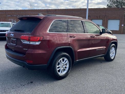 Used 2020 Jeep Grand Cherokee Laredo image 7