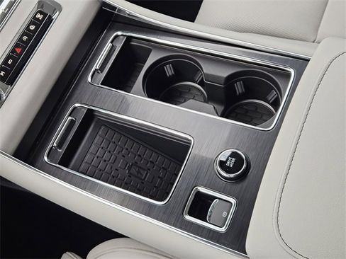 New 2026 Lincoln Aviator Reserve w/ Luxury Package image 19