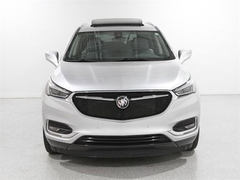 Used 2021 Buick Enclave Premium w/ Sun and Sites Package image 2