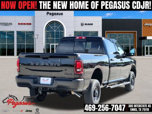 New 2026 RAM 2500 Tradesman AWD/4WD image 4