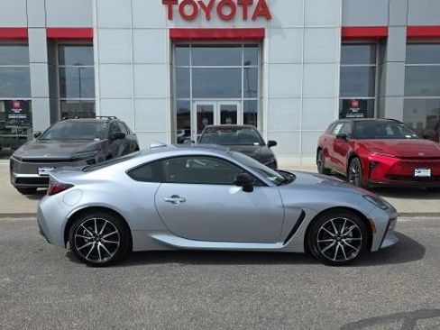 Used 2024 Toyota GR86 image 6