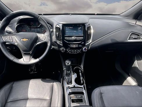 Used 2016 Chevrolet Cruze Premier w/ RS Package FWD image 7