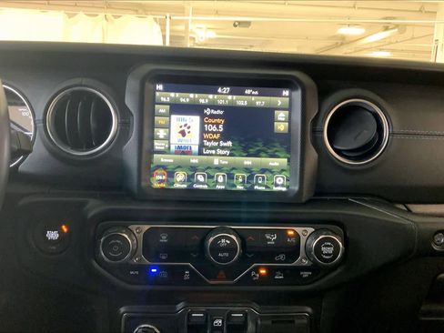 Used 2021 Jeep Wrangler Unlimited Rubicon 4xe w/ Safety Group image 34