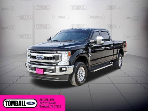 Used 2022 Ford F250 XLT w/ XLT Premium Package AWD/4WD image 3