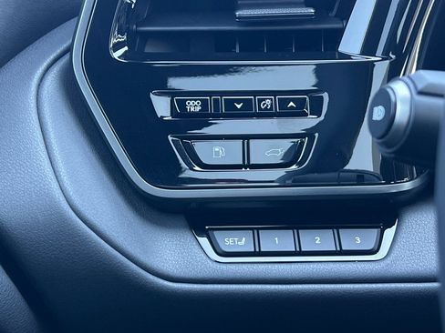 Used 2025 Lexus TX 350 FWD image 33