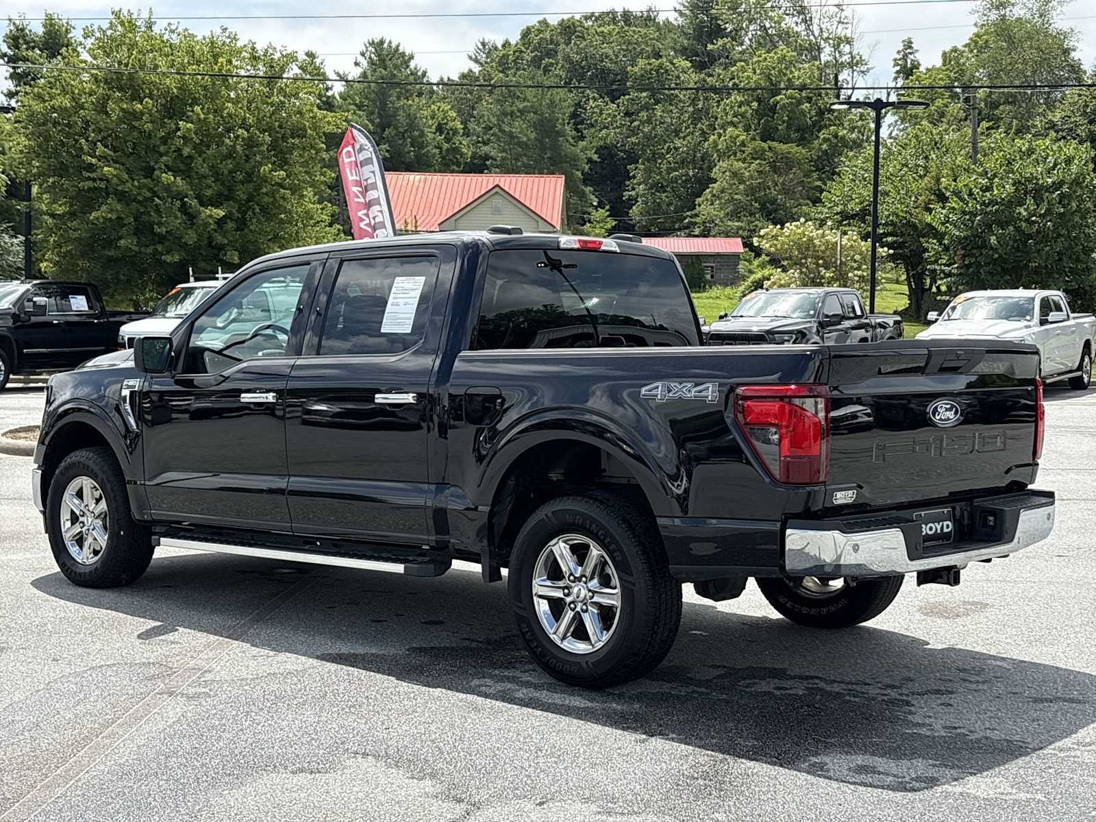 Used 2025 Ford F150 XLT w/ Equipment Group 301A Standard AWD/4WD image 8