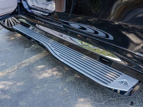 Used 2026 Mercedes-Benz Maybach GLS 600 4MATIC image 37