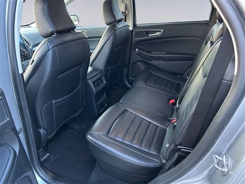 Used 2024 Ford Edge SEL w/ Convenience Package image 13
