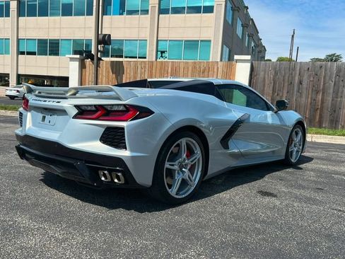 Used 2021 Chevrolet Corvette Stingray Premium Conv w/ Z51 Performance Package RWD image 22