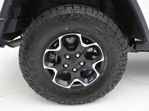 Used 2023 Jeep Wrangler Unlimited Rubicon 4xe w/ Dual Top Group image 9