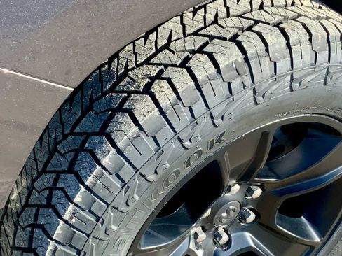 Used 2020 RAM 1500 Big Horn image 17