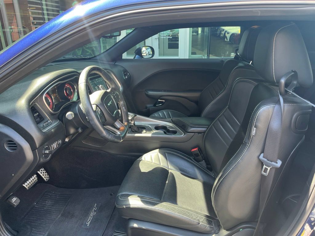 Used 2017 Dodge Challenger SRT Hellcat RWD image 10