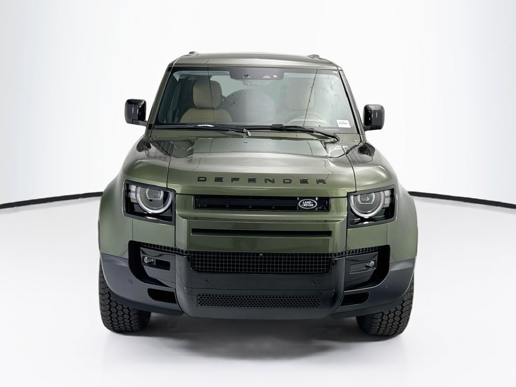 New 2026 Land Rover Defender 110 S AWD/4WD image 2
