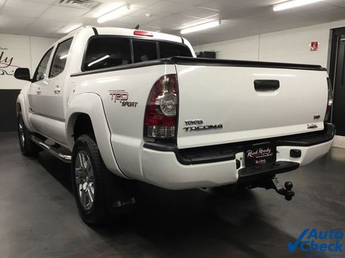 Used 2012 Toyota Tacoma 4x4 Double Cab w/ TRD Sport Upgrade Pkg image 8