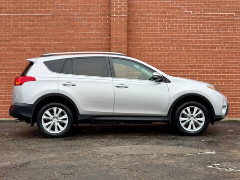 Used 2013 Toyota RAV4 Limited image 4