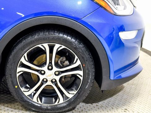 Used 2019 Chevrolet Bolt Premier w/ Infotainment Package image 13