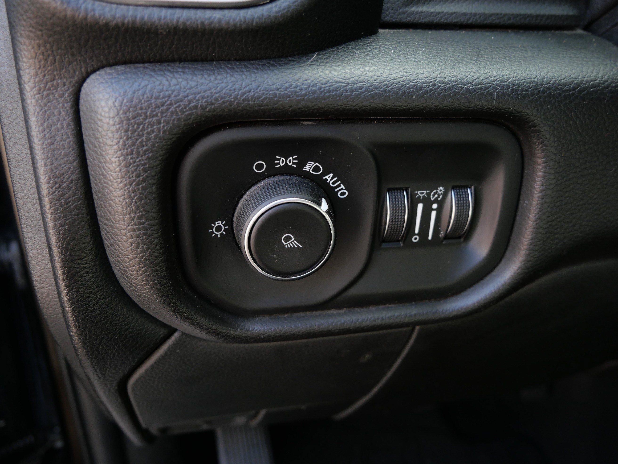 Certified 2020 RAM 2500 Big Horn AWD/4WD image 26
