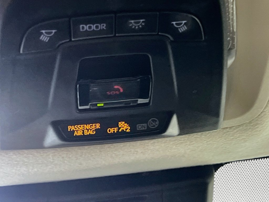 Used 2024 Toyota Corolla LE FWD image 19