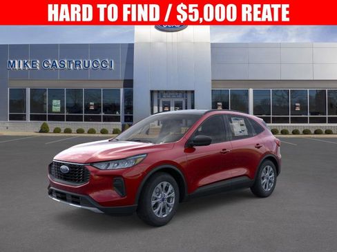 New 2025 Ford Escape Active w/ Cold Weather Package image 1