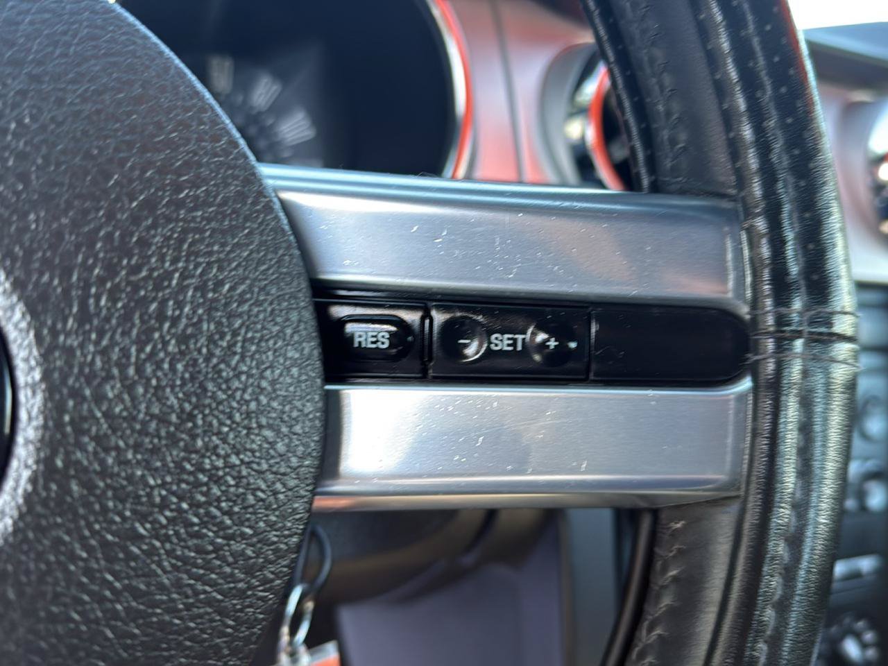 Used 2006 Ford Mustang Coupe RWD image 12