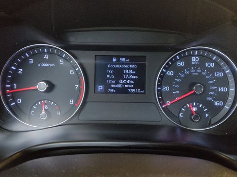 Used 2019 Kia Forte LXS FWD image 23