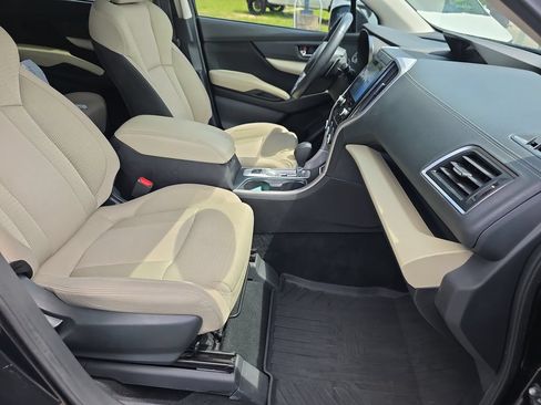 Used 2019 Subaru Ascent Premium w/ Popular Package #2 AWD/4WD image 37
