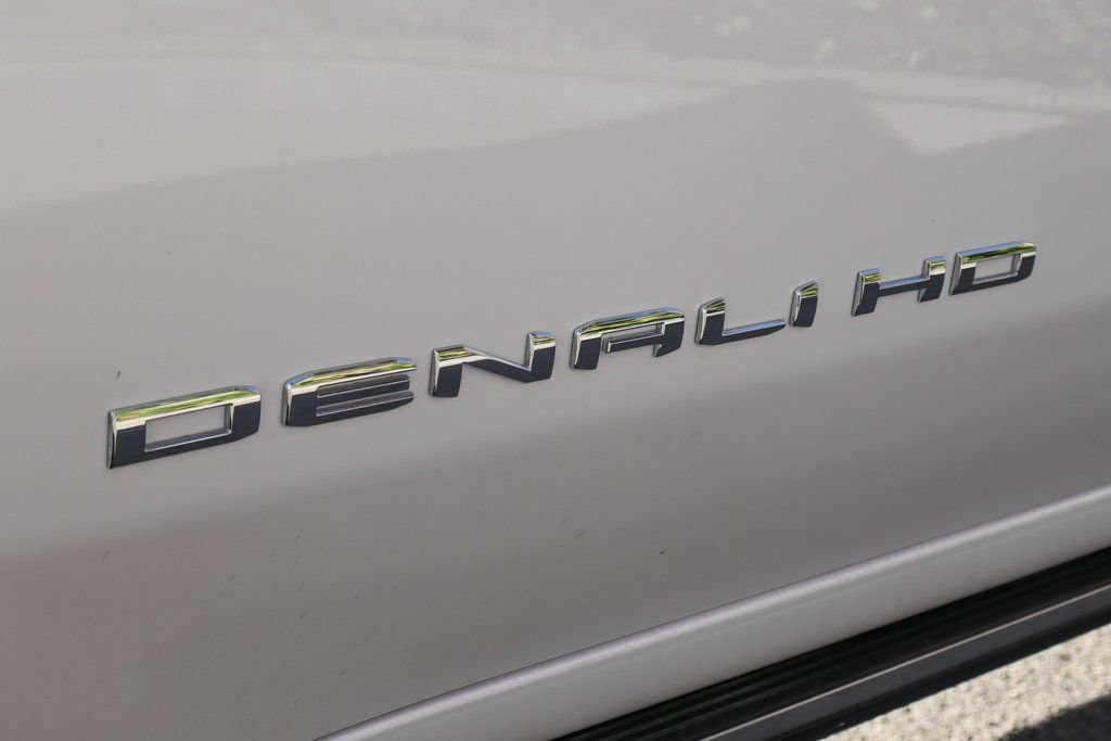 Used 2024 GMC Sierra 2500 Denali Ultimate AWD/4WD image 55