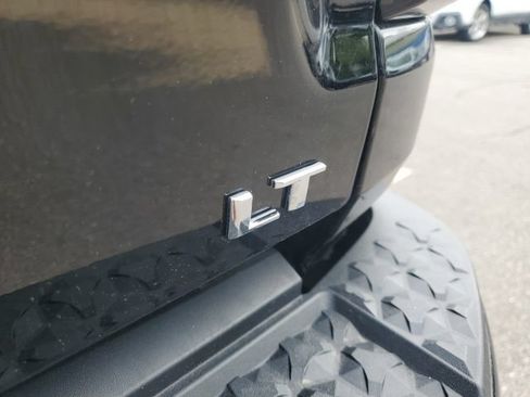 Used 2024 Chevrolet Colorado LT w/ LT Convenience Package II AWD/4WD image 24