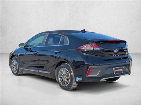 Used 2020 Hyundai Ioniq Limited image 8