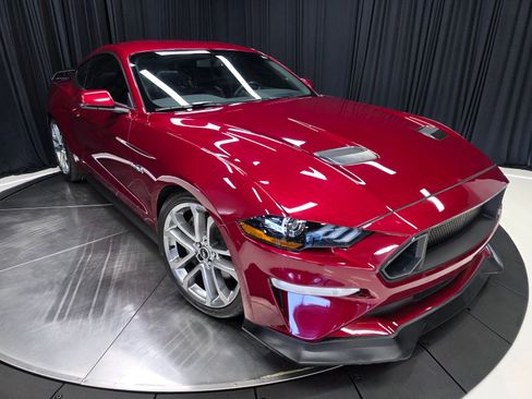 Used 2019 Ford Mustang GT Premium w/ Equipment Group 401A RWD image 44