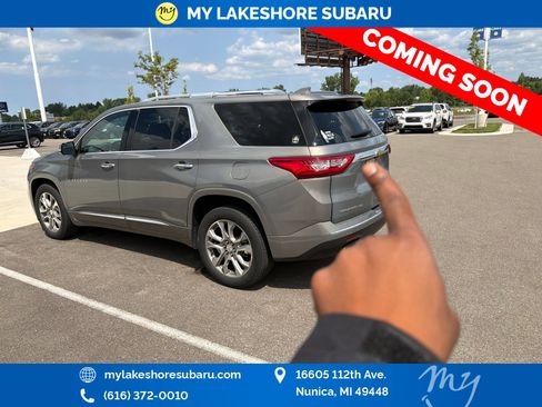 Used 2018 Chevrolet Traverse Premier AWD/4WD image 5