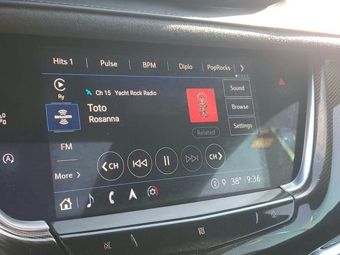 Used 2021 Cadillac XT6 Sport w/ Platinum Package image 26