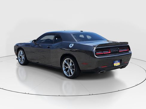 Used 2022 Dodge Challenger GT RWD image 7