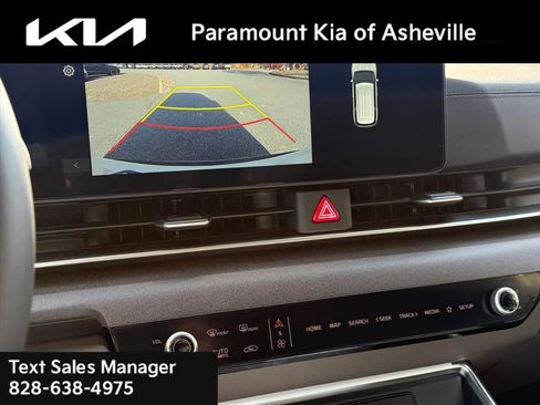 New 2026 Kia Carnival EX image 11