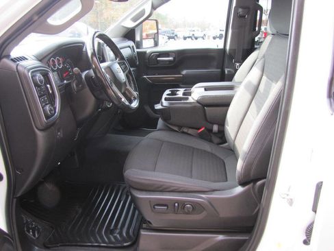 Used 2023 Chevrolet Silverado 2500 LT w/ Convenience Package image 12