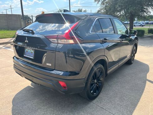 Used 2023 Mitsubishi Eclipse Cross LE image 5