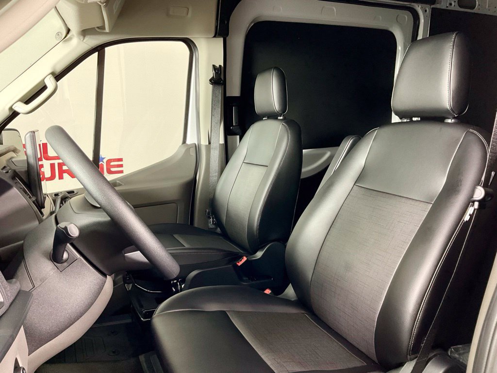 New 2026 Ford Transit 250 148 Medium Roof w/ Load Area Protection Package RWD image 14