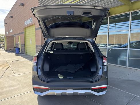 Used 2023 Kia Sportage LX image 37