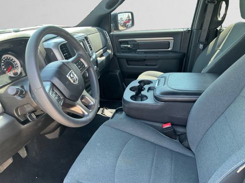Used 2024 RAM 1500 Warlock AWD/4WD image 9