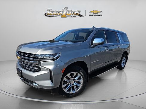 Used 2023 Chevrolet Suburban Premier image 4